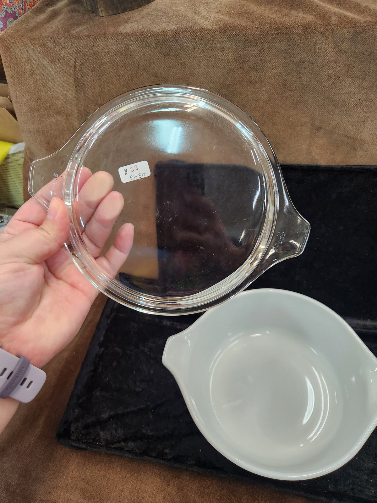 Vintage Pyrex Butterfly Gold Casserole Dish with Lid