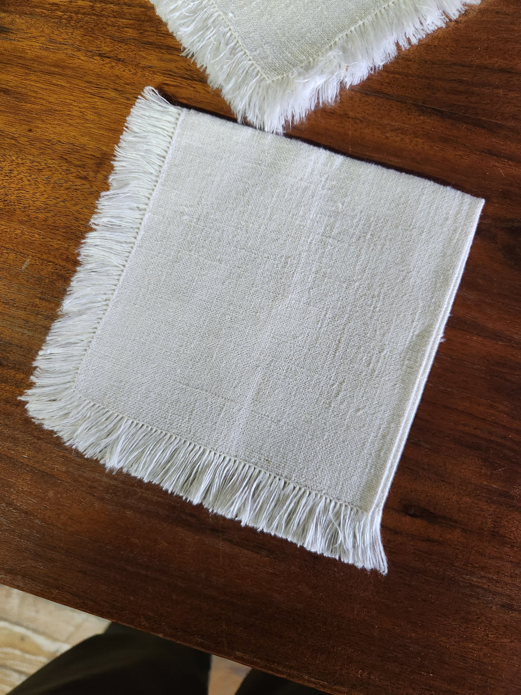 Set of 4 Vintage Hand-Embroidered Linen Napkins