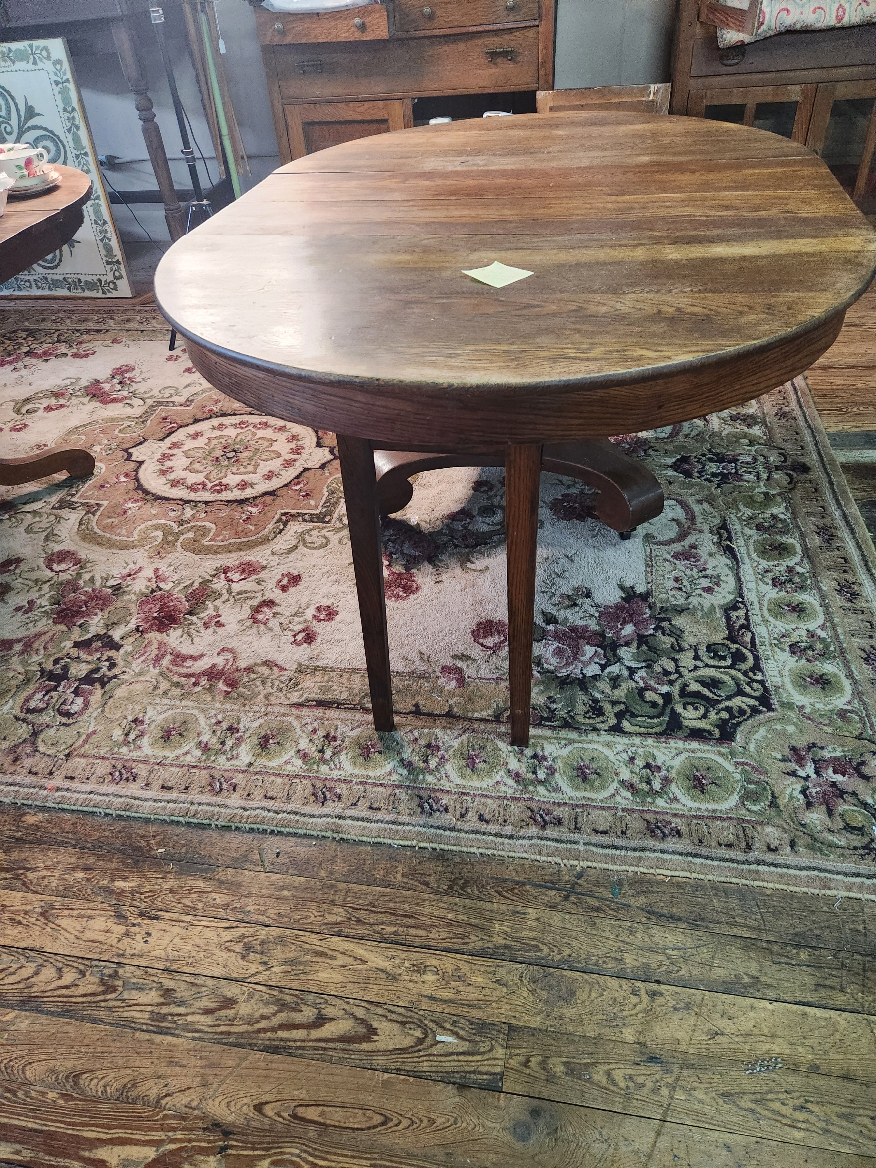 Antique Tiger Oak Expandable Pedestal Dining Table Early 1900s