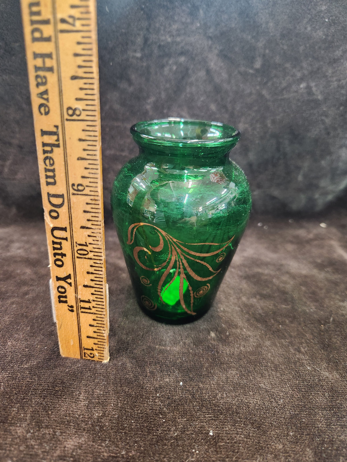 Mid-century Anchor Hocking Miniature Emerald Green Glass Bud Vase