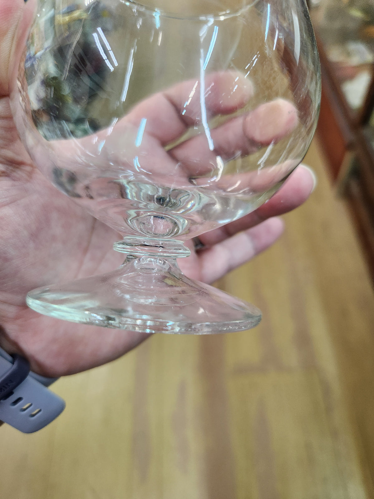 2 Clear Glass Brandy Snifters with a Short Stem and a Rounded, Bulbous Bowl