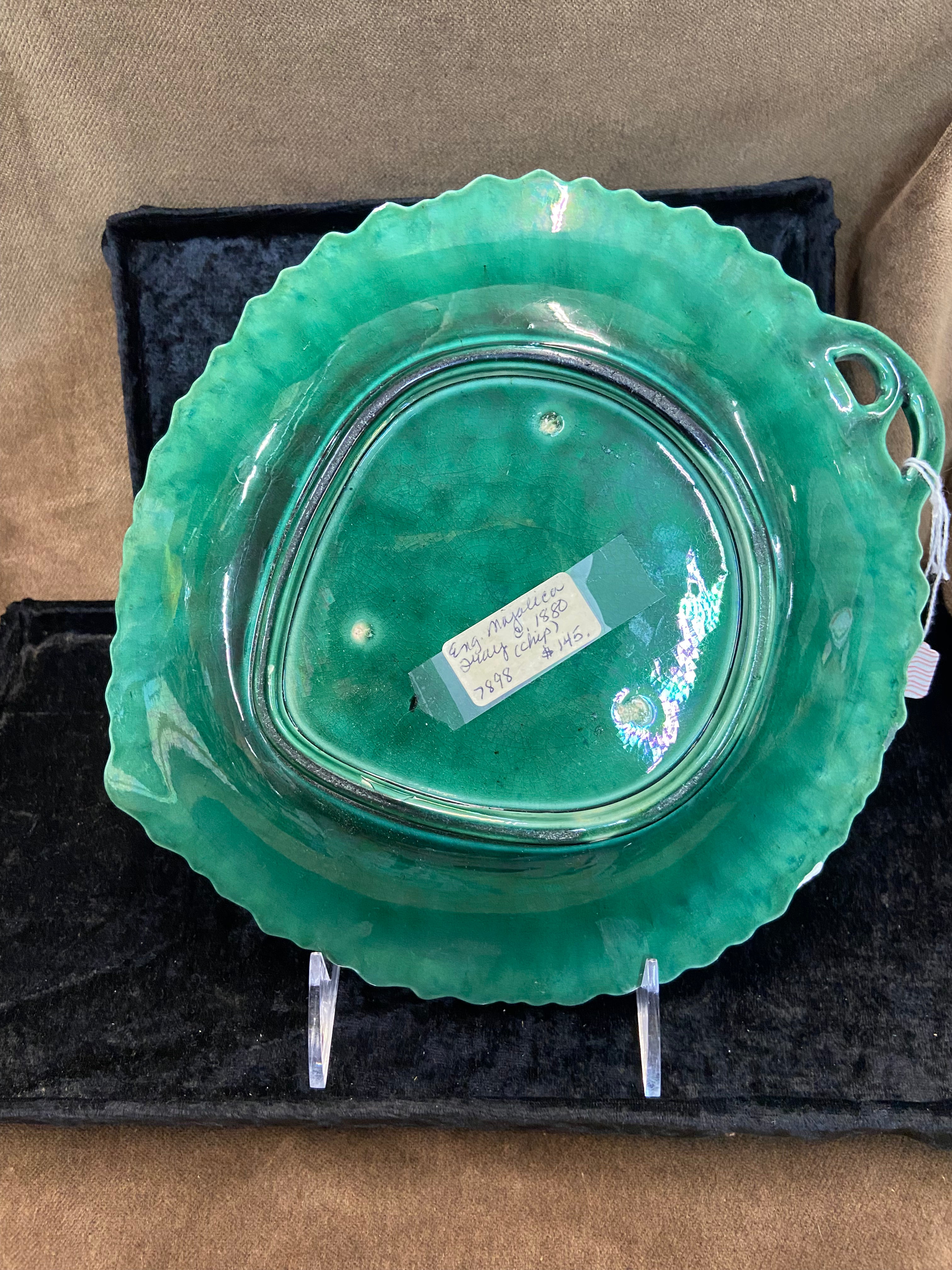 Antique Green-Glazed Majolica Leaf-Shaped Dish or Server c. 1880's