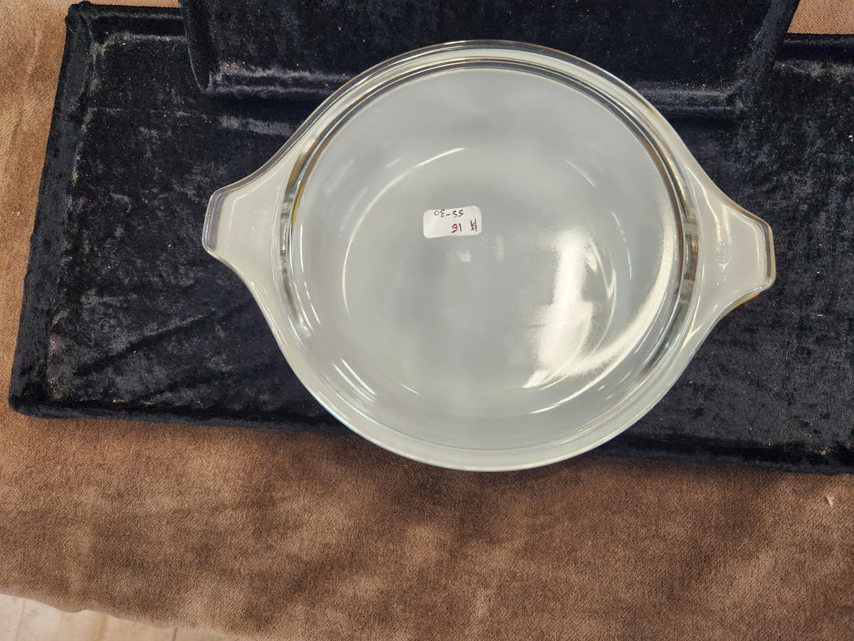 Vintage Pyrex Butterfly Gold Casserole Dish with Lid