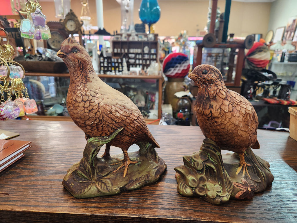 Vintage Holland Mold Ceramic Quail Figurines – Hand-Painted Pair