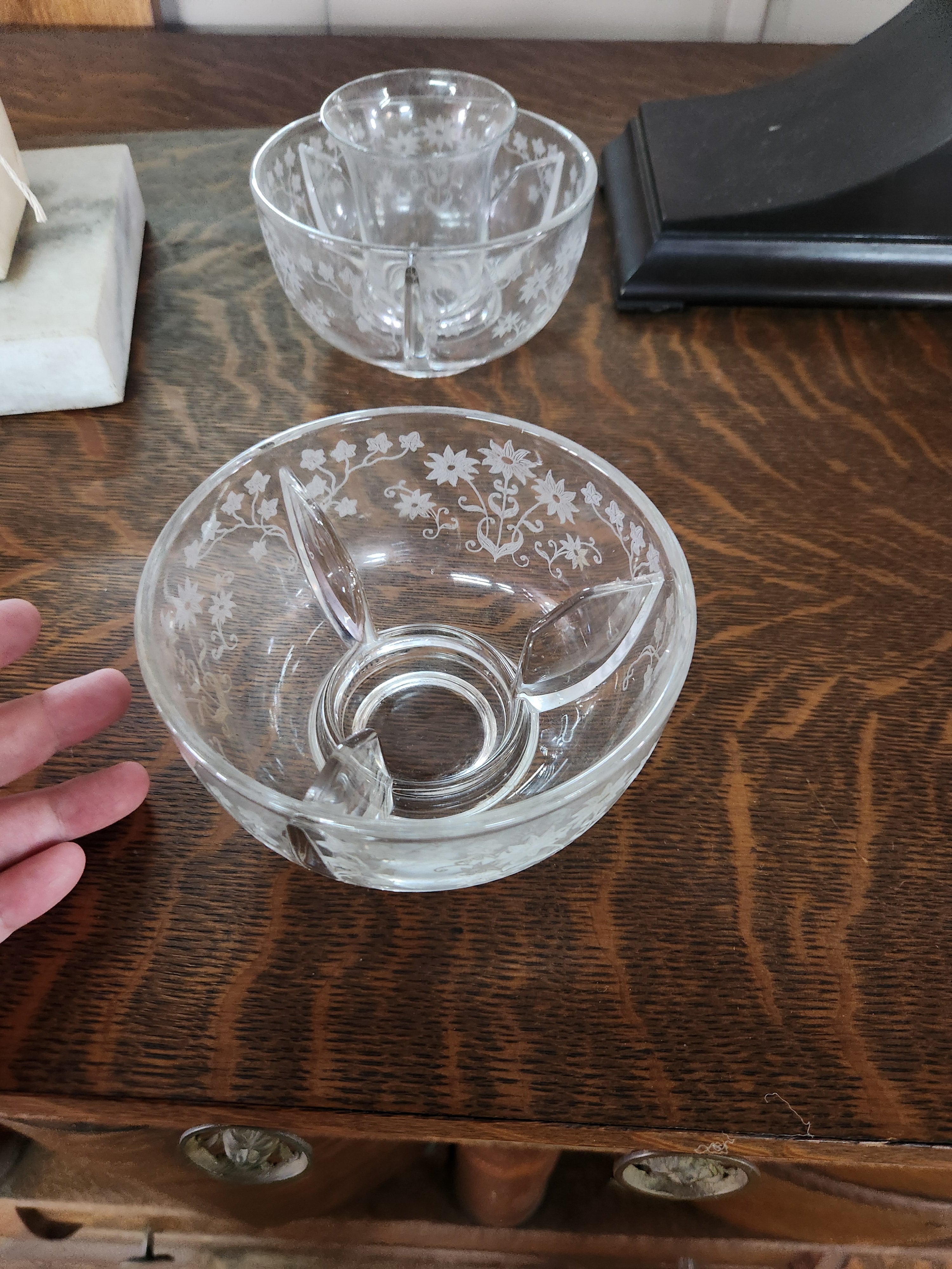 6 Vintage Fostoria Glass Co. Manor Crystal Icer Bowl with Seafood Cocktail Glass Insert