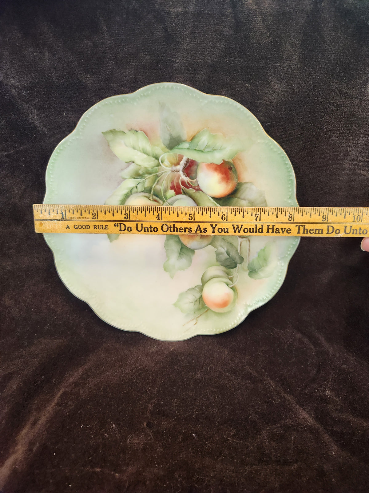 Antique Hand-Painted Porcelain Cabinet Plate Featuring Botanical Motif of Apples Haviland France