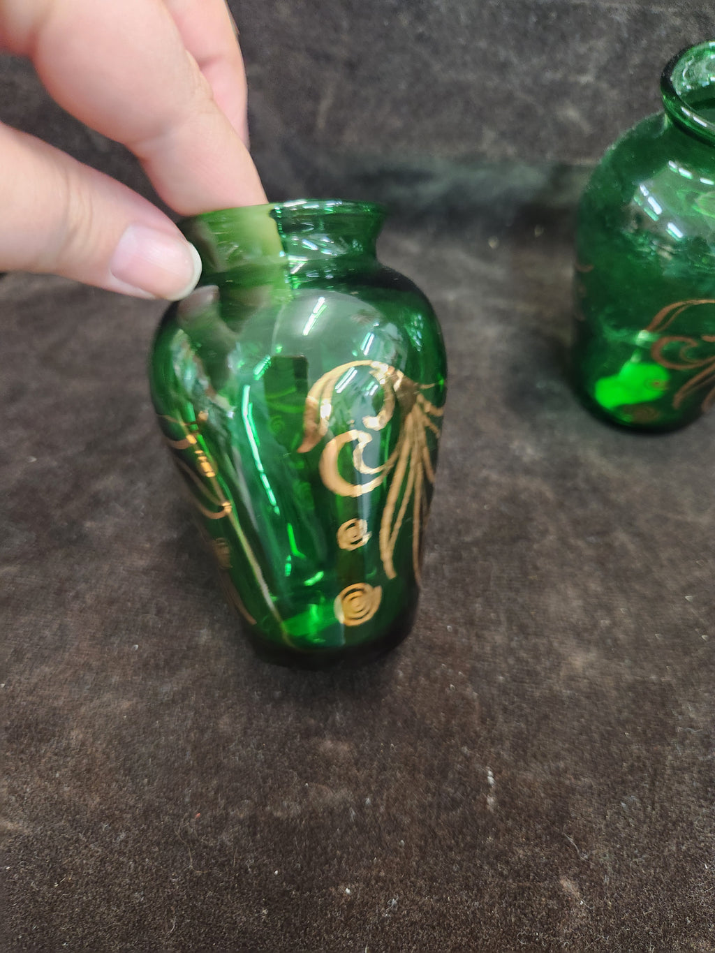 Mid-century Anchor Hocking Miniature Emerald Green Glass Bud Vase