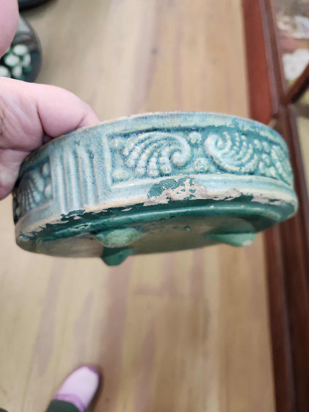 Vintage Brush McCoy Pottery #295 Shell Bulb Bowl Featuring a Green Glaze and a Seashell Motif