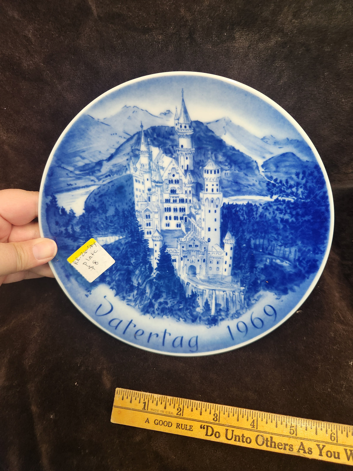 Vintage 1969 Bareuther Father's Day(Vatertag) Porcelain Collector Plate Featuring Castle Neuschwanstein