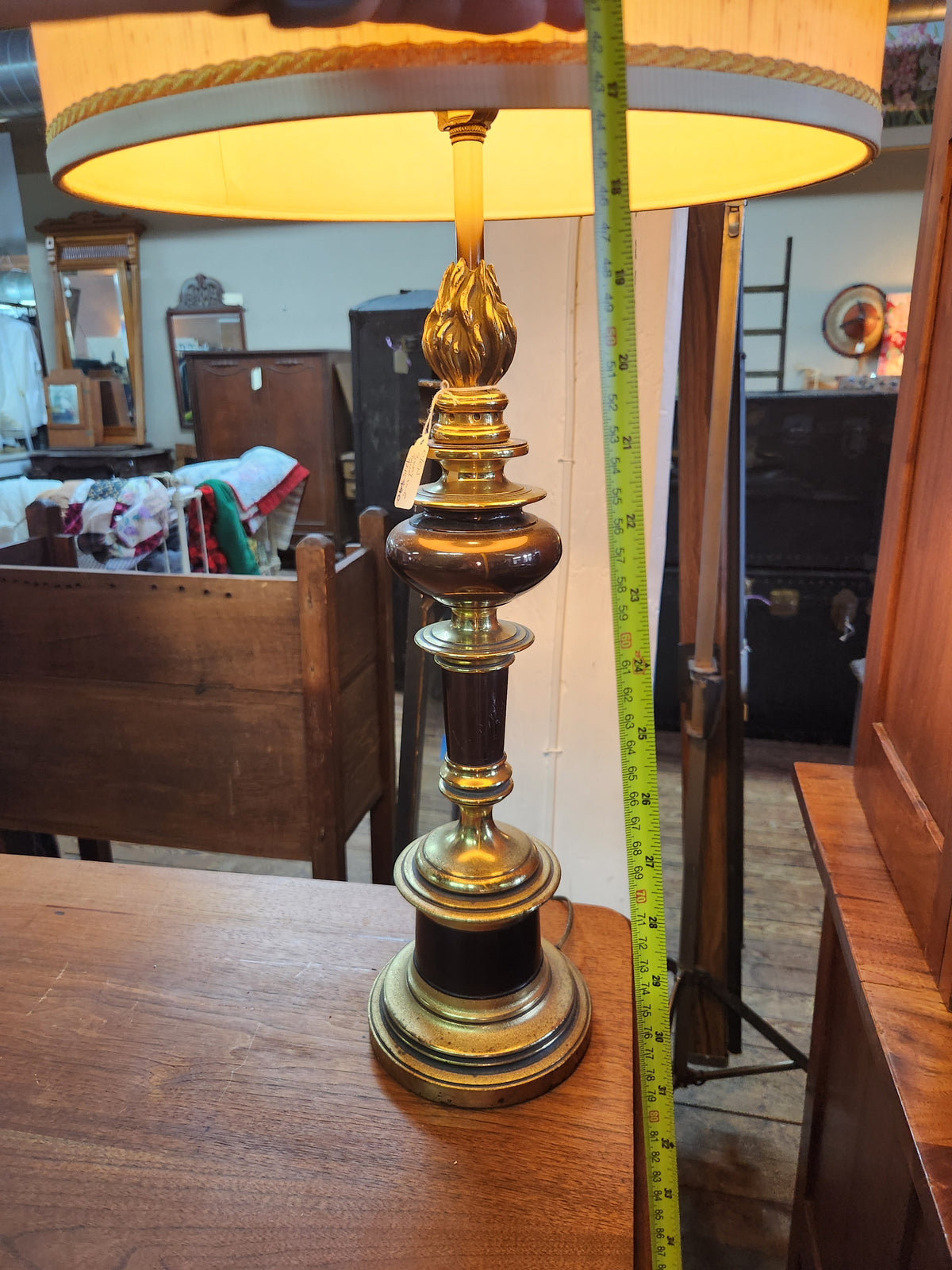Vintage 1960s Hollywood Regency Brass & Black Enamel Table Lamp