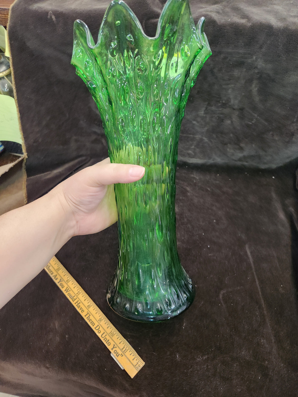 Vintage Green Glass Swung Vase – Tree Trunk Style