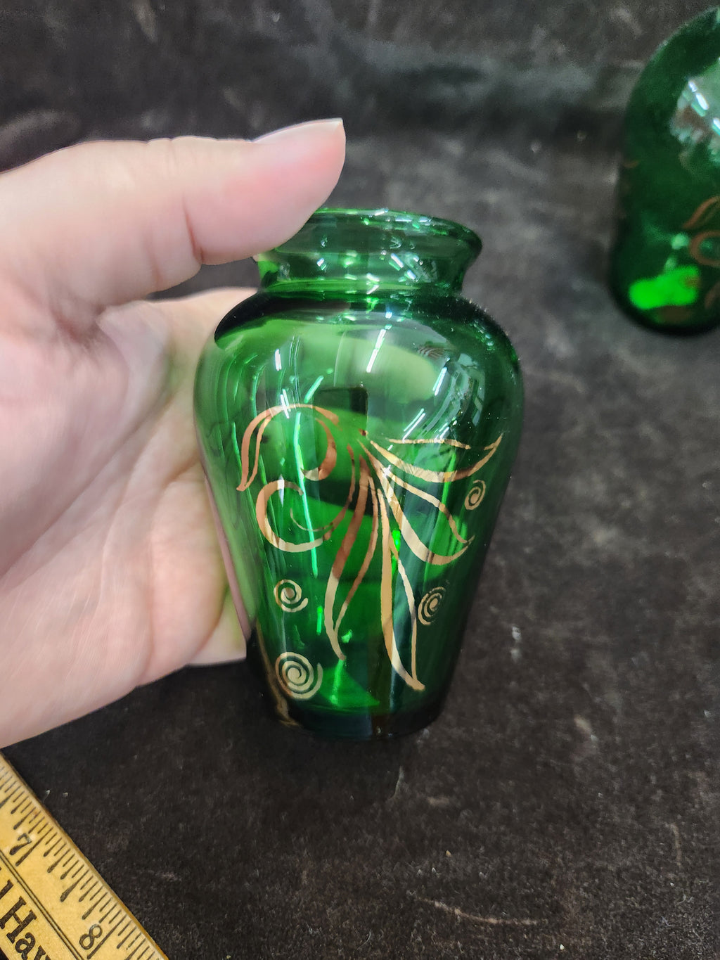 Mid-century Anchor Hocking Miniature Emerald Green Glass Bud Vase