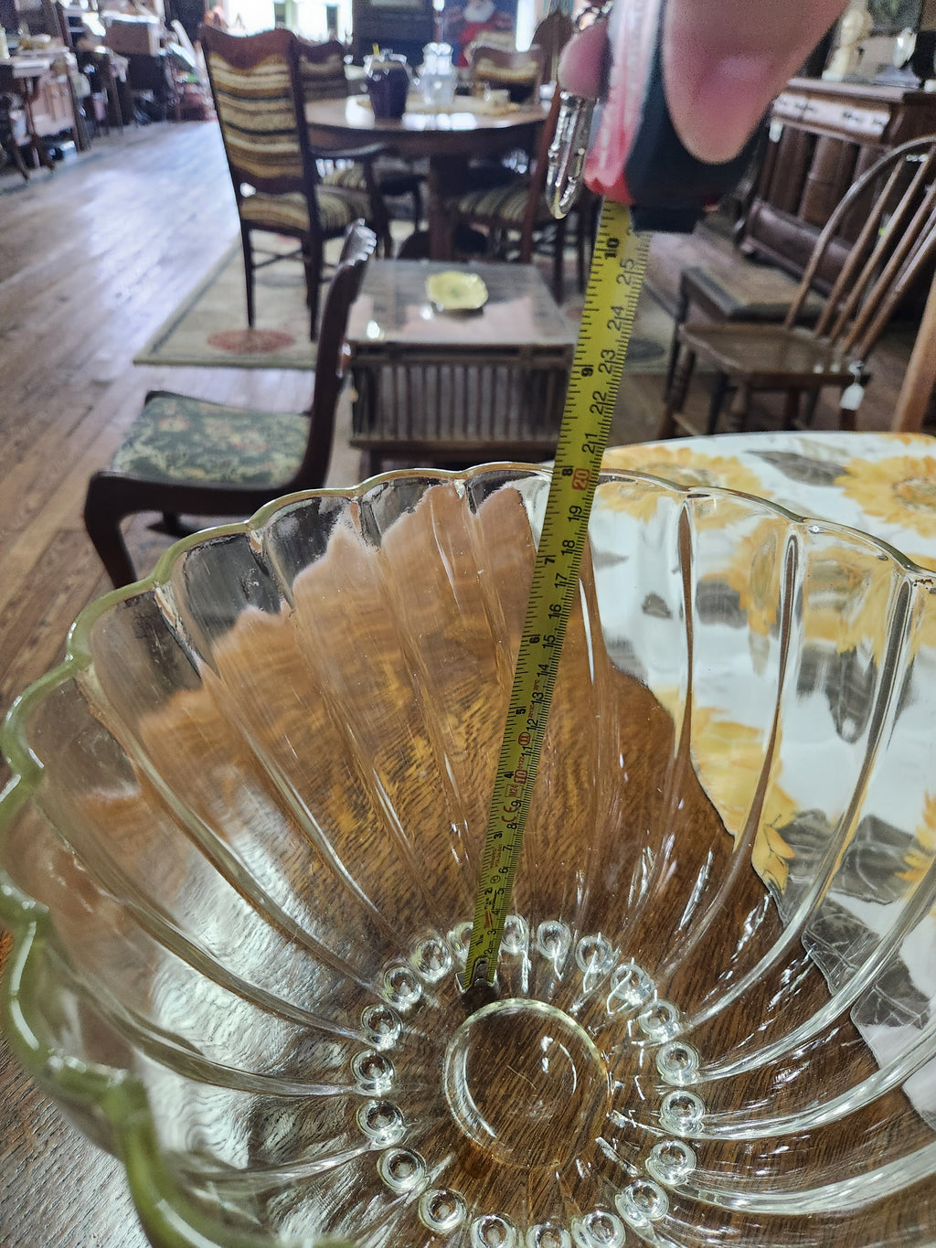 Vintage Clear Glass Serving Bowl Colonial Swirl Pattern Hazel Atlas