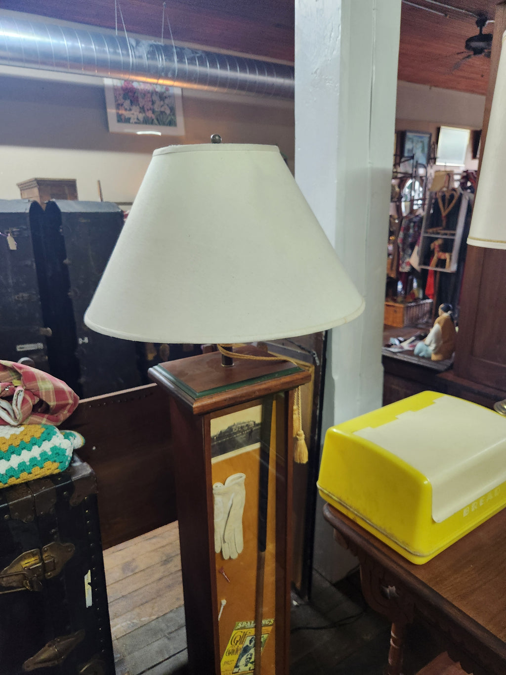 Vintage Golf-Themed Lamp