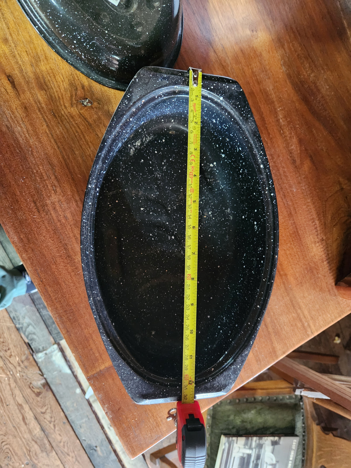 Black-Speckled Enamelware Oval Roasting Pan
