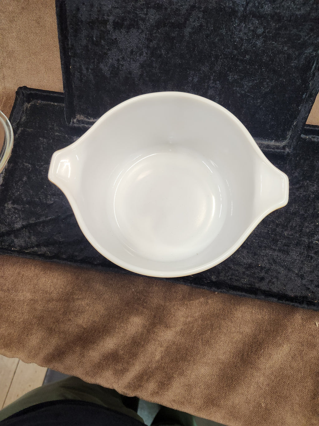 Vintage Pyrex Butterfly Gold Casserole Dish with Lid