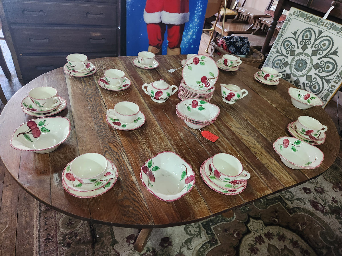 "Crab Apple" Pattern Tea Set