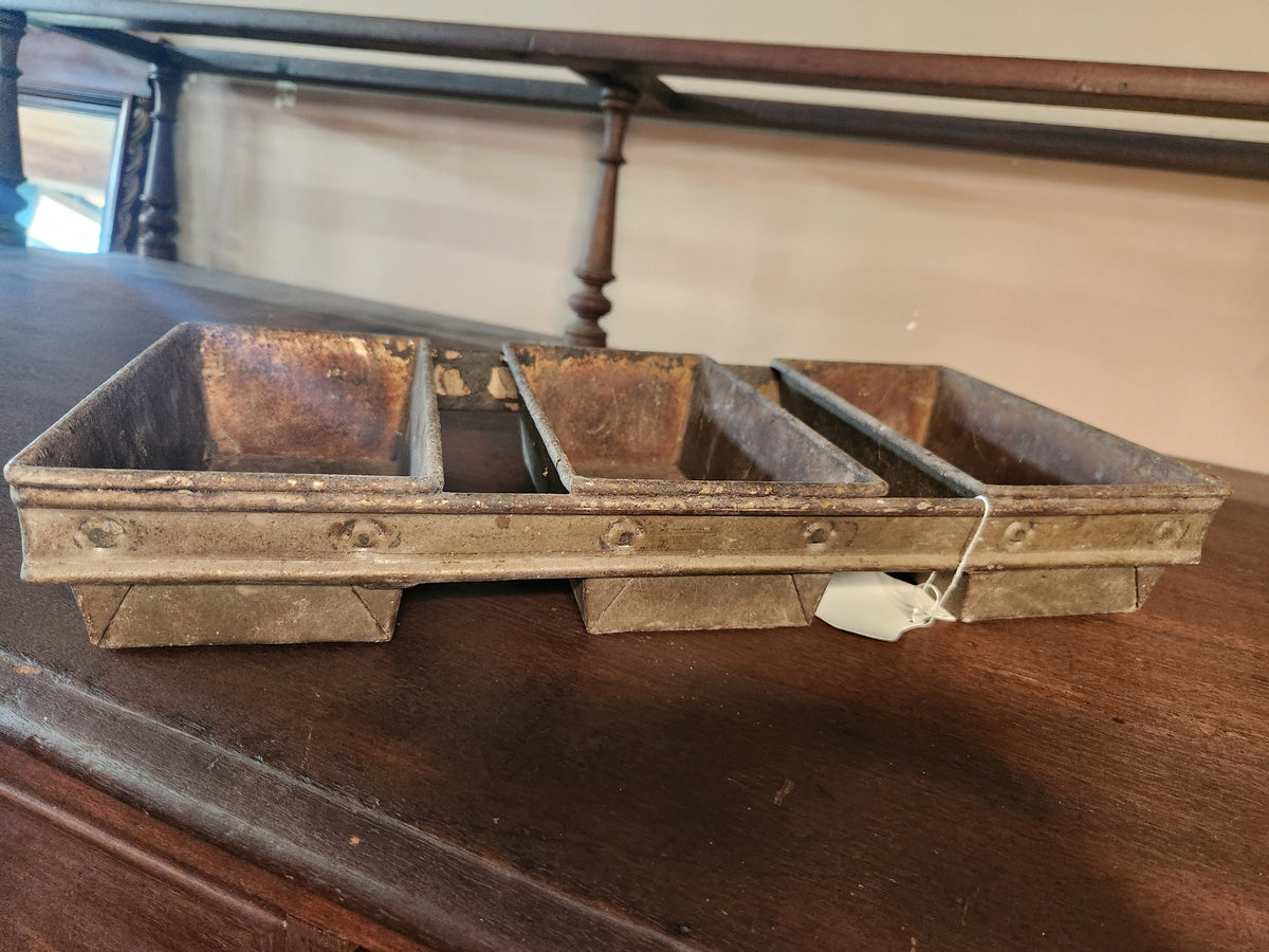 Vintage EKCO Industrial Commercial Bread Pan Set