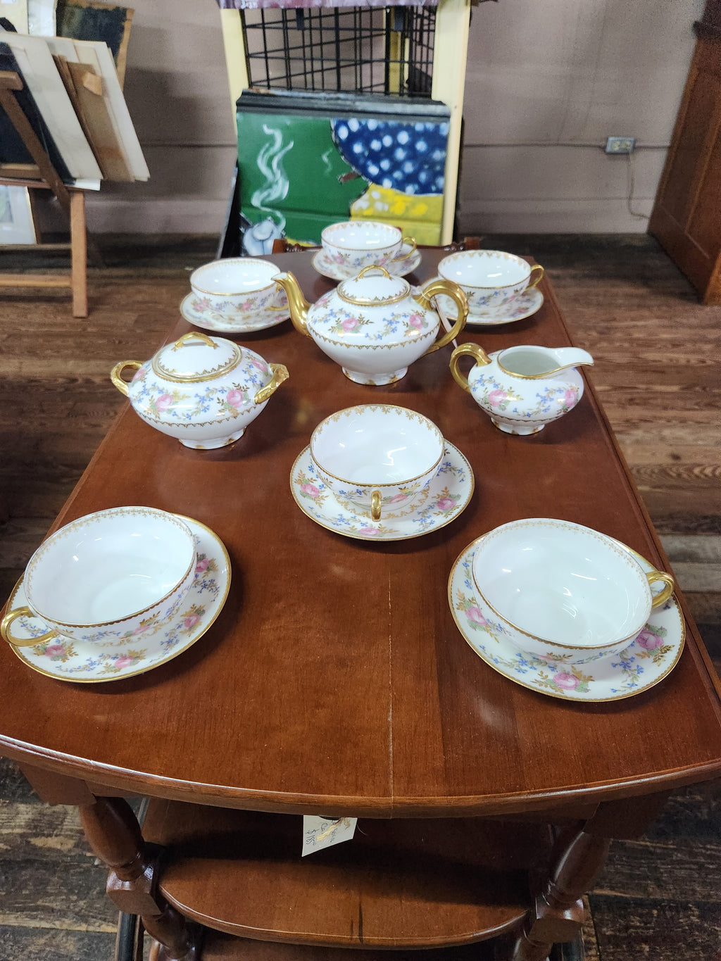 Limoges Teapot with 6 Cups/Saucers and Sugar Bowl/Creamer