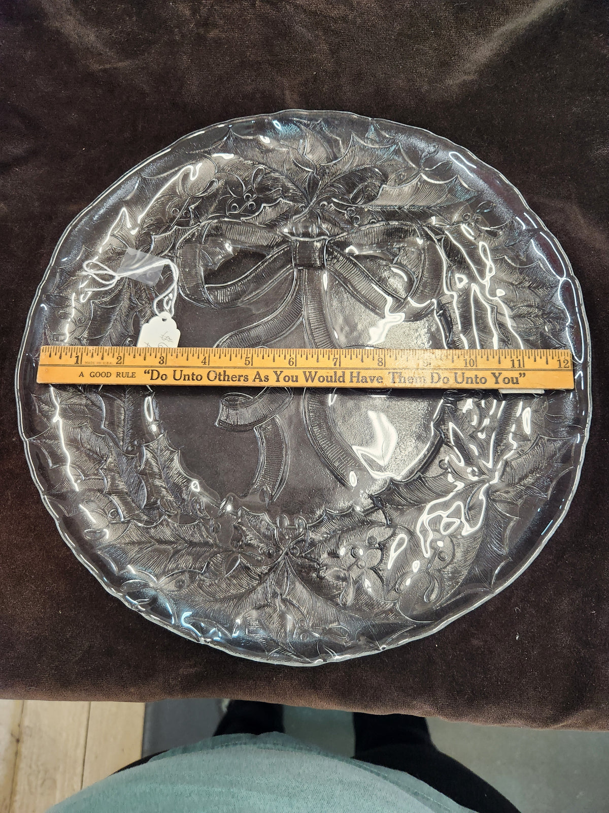 Vintage Clear Glass Holiday Serving Platter Featuring an Embossed Holly Wreath and a Tied Ribbon Bow Design