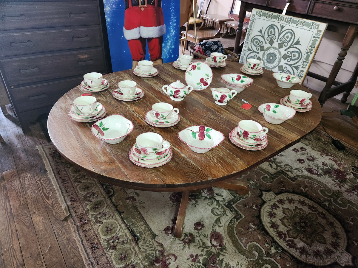 "Crab Apple" Pattern Tea Set