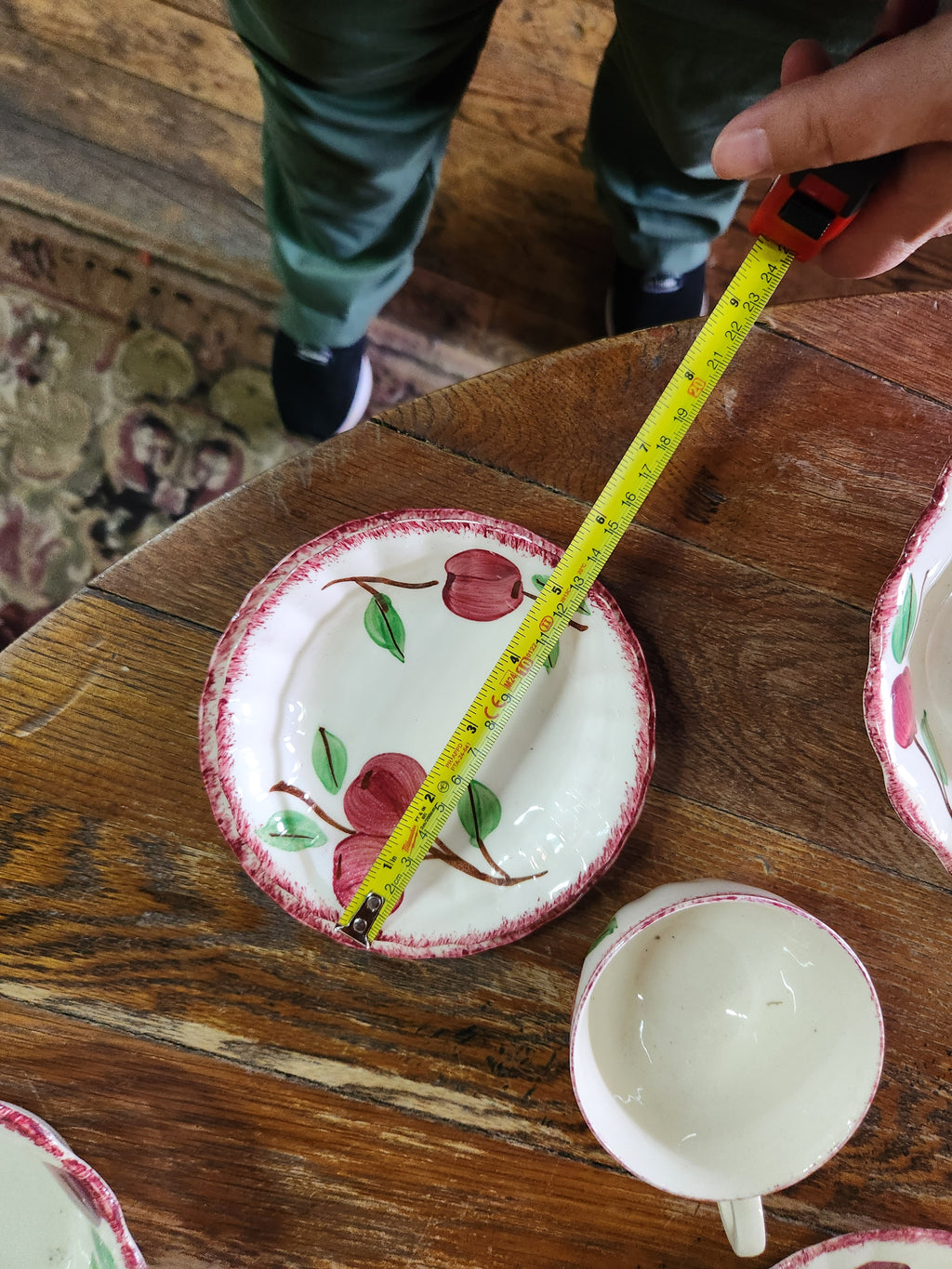 "Crab Apple" Pattern Tea Set
